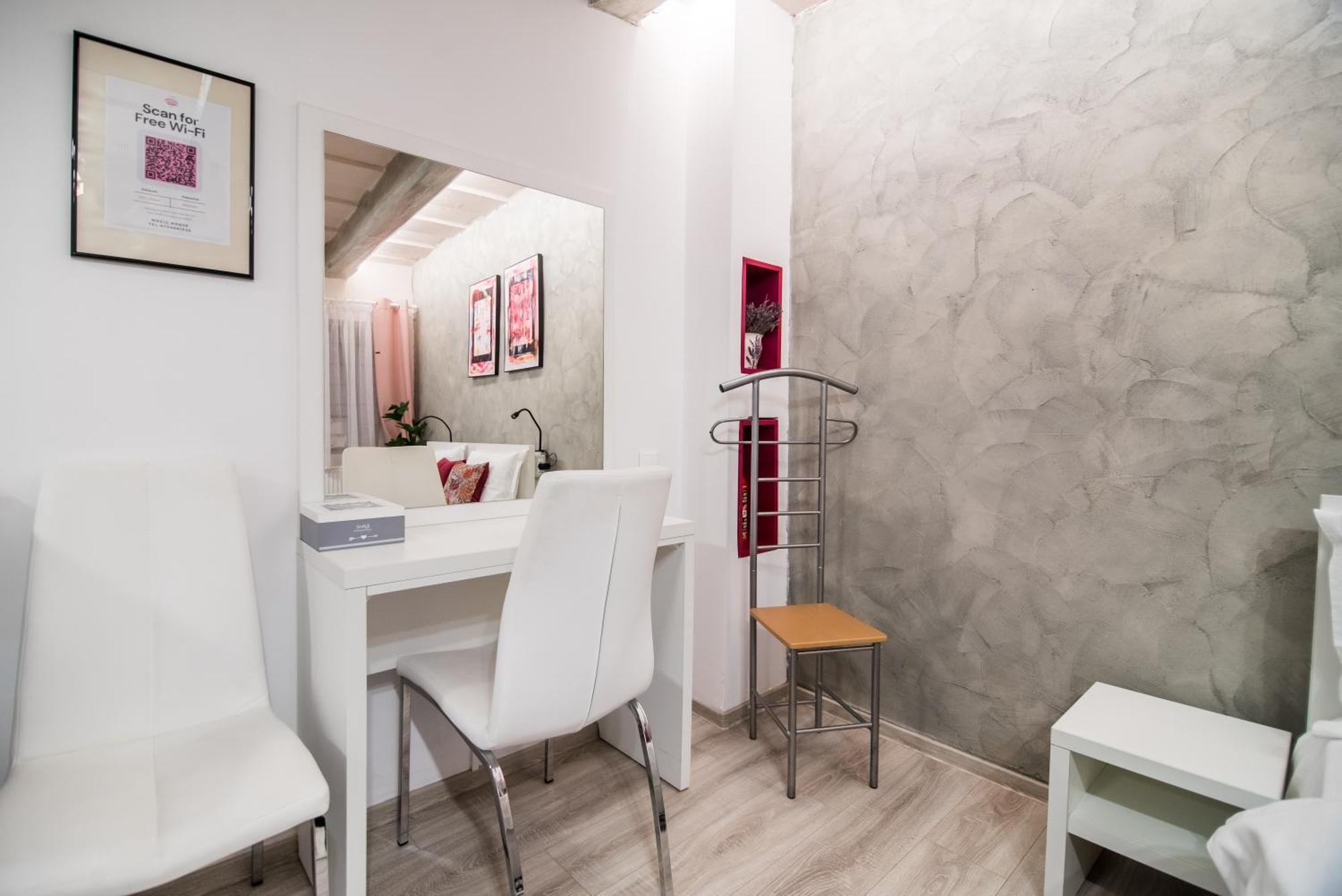 Apartament Magic House